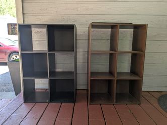 Free shelving units (2)