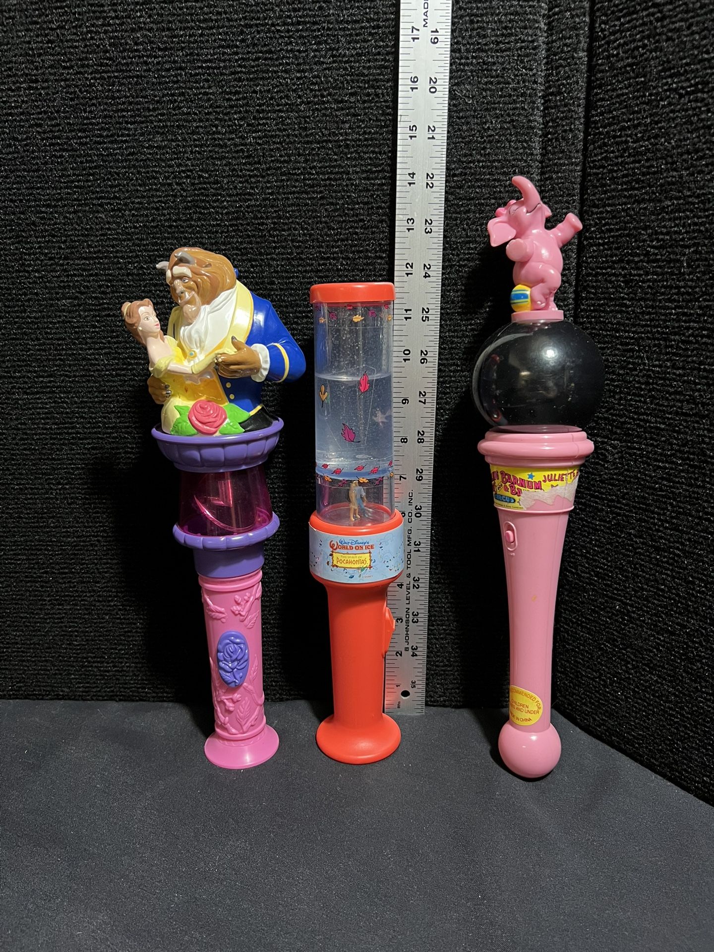 3 Vintage Walt Disney World On Ice Pocahontas Beauty & The Beast Brothers Barnum & Bailey Toy Lights