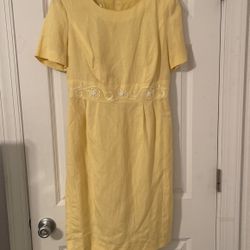 Women’s Yellow Dress Size 8 By Plaza South Petites 