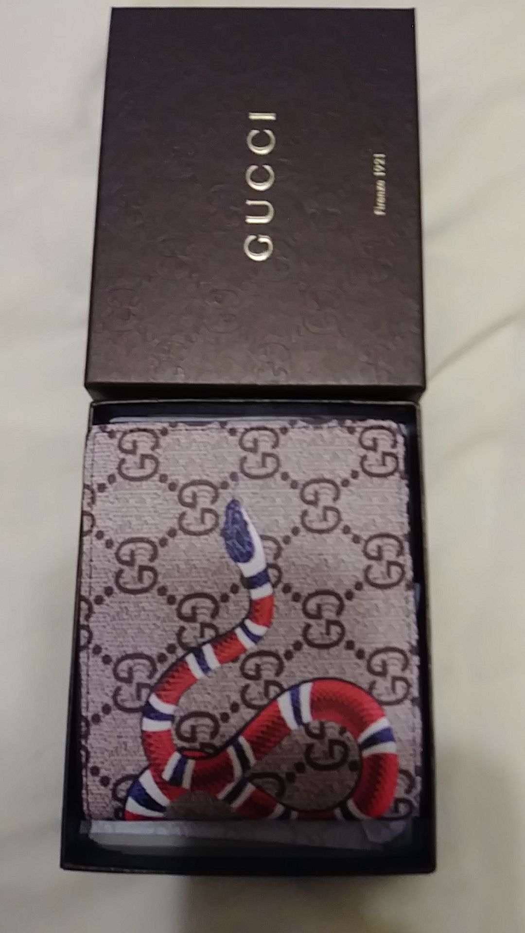 Gucci Wallet (Snake Logo) for Sale in Henderson, NV - OfferUp