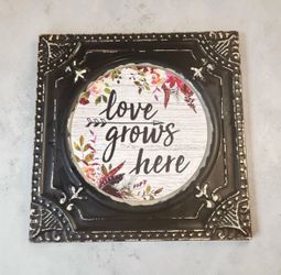 🌾Love Grows Here Metal Wall Sign 12×12 Farmhouse Rustic Floral Boho Decor