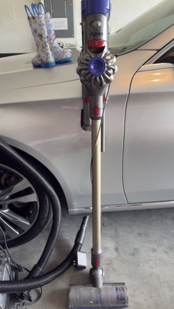 Dyson Vacuum Cleaner