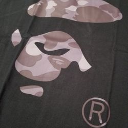 A BATHING APE Og Color Camo Ape Face Black/Burgundy Tee