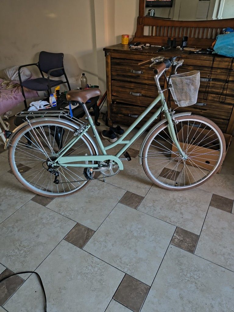 Bicycle For Sale It's A 27  5 Size Tires