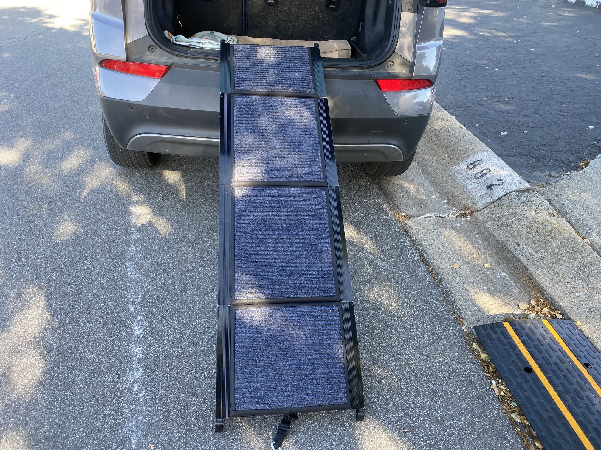 Dog ramp for car, 63” Long X 17” Wide. Folding, Non/Slip, Portable