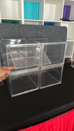 4 Clear Acrylic Display Cases
