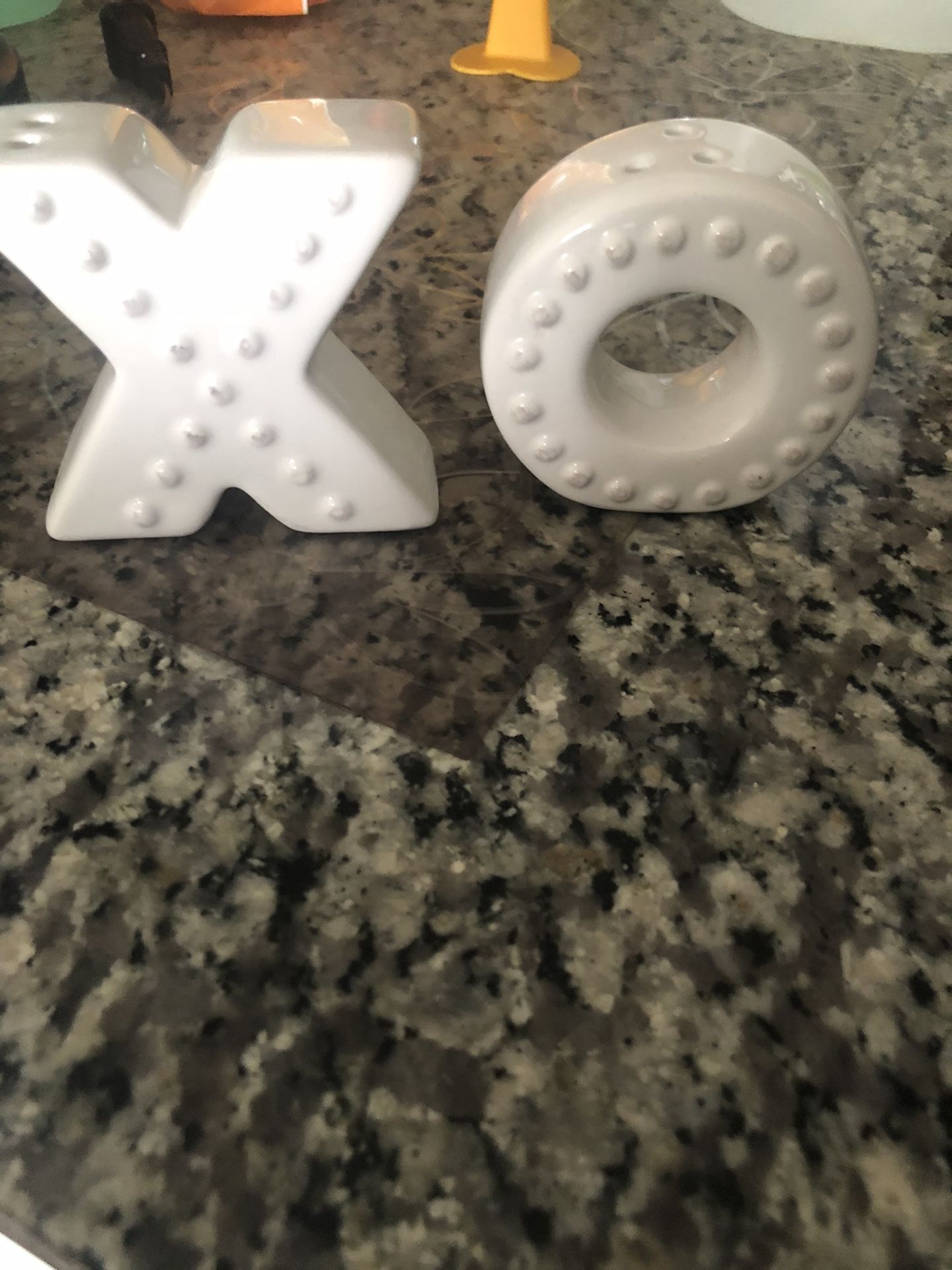 Design Letter X and O