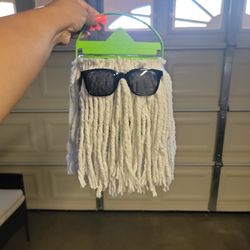 Cousin Itt Halloween Canys Bucket