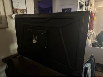 Visit tv brand new 50 inches