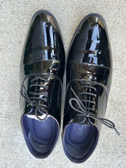 Men’s young boys black dress graduation promotion shoes size 6 and 8
