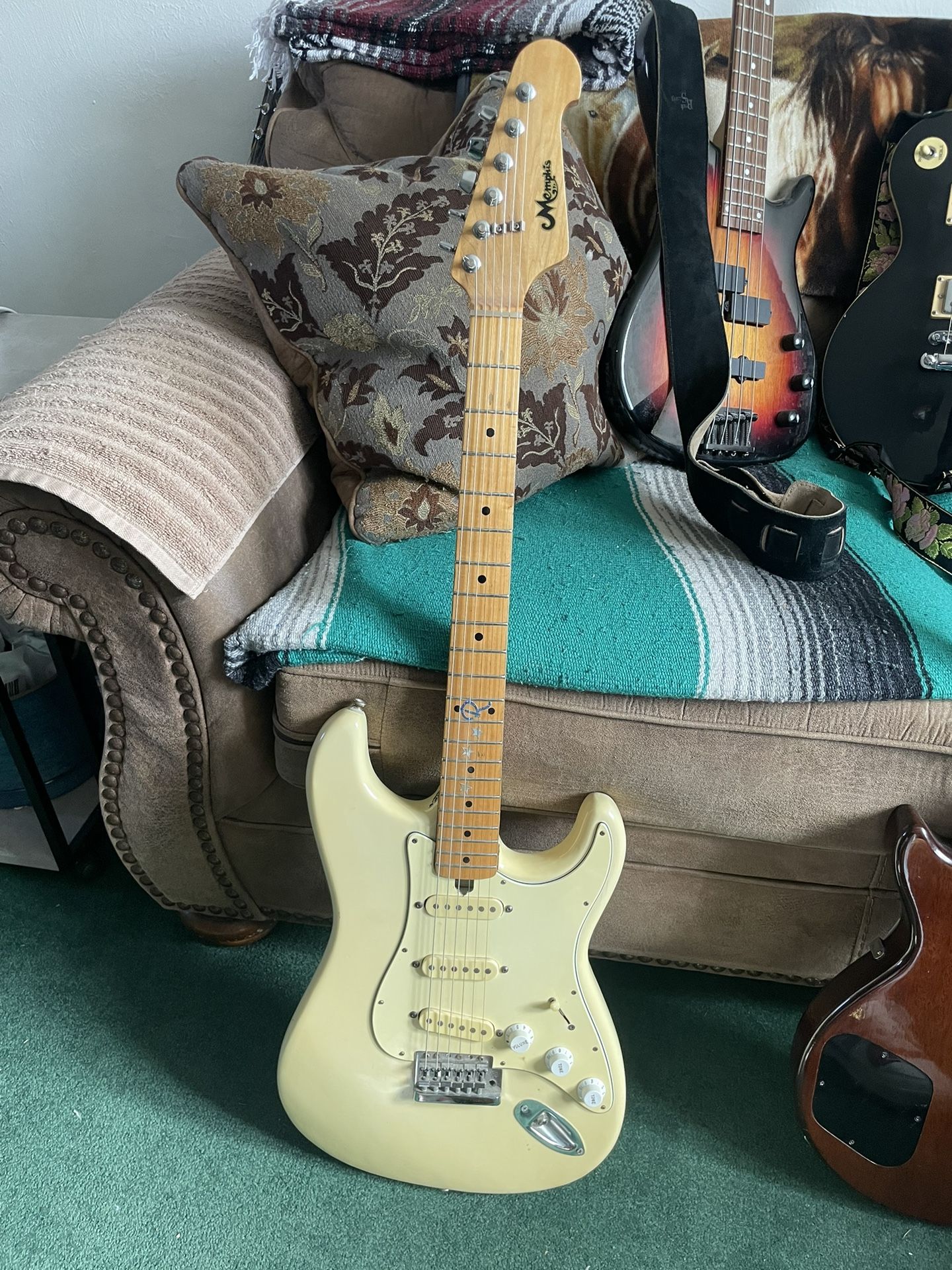 Vintage Japan Guitar