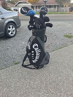 Callaway Golf Set with nag & umbrella