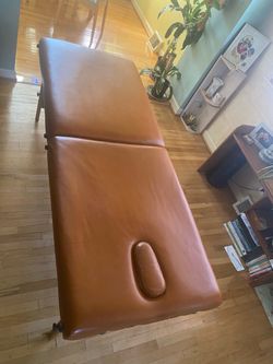 Massage Table with Face Cradle Cutout