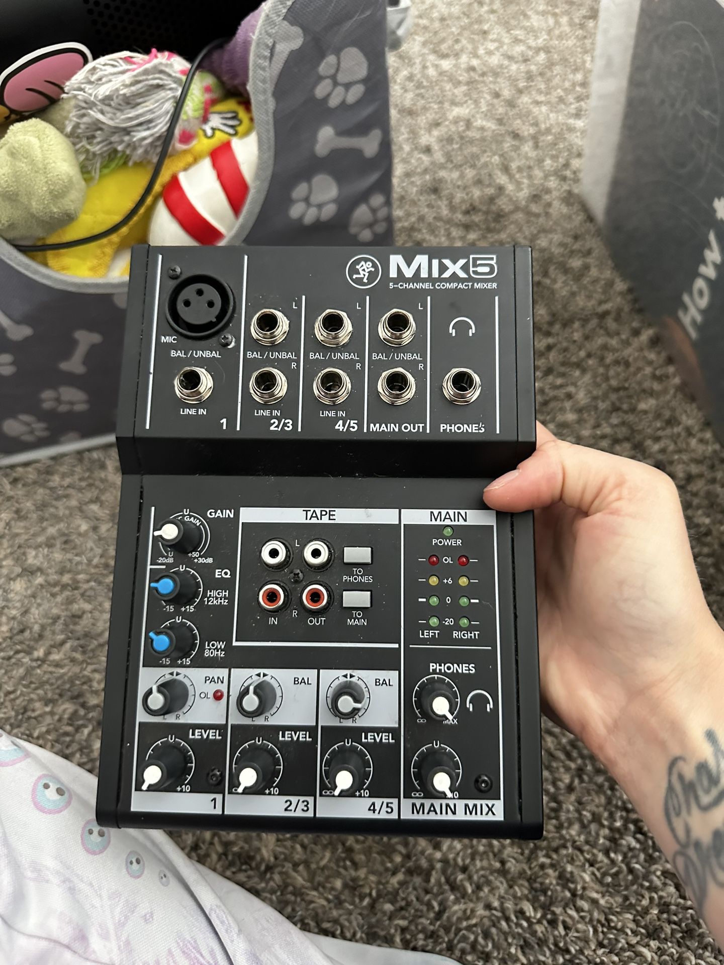 Mix 5; 5 Channel Compact Mixer 