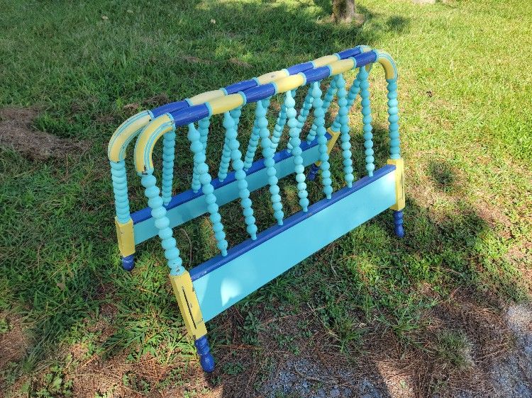 Twin Size Headboard and Footboard  - Measures 41" W x 32.5" H 