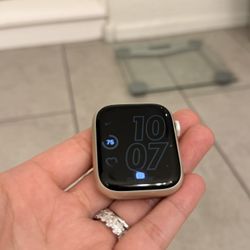 Apple Watch Series 9 45 MM
