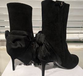 Euginia Kim sz 6 Black Suede Ankle Booties w/ Black Satin Bow  Detailing NEW in Box