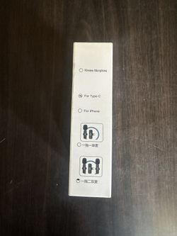 Wireless Digital Microphone For iPhones And Android Devices 