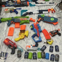 Huge Lot of 12+ Nerf & XShot Toy Blasters, Darts, and Targets