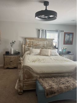 Solid wood king size bedroom set