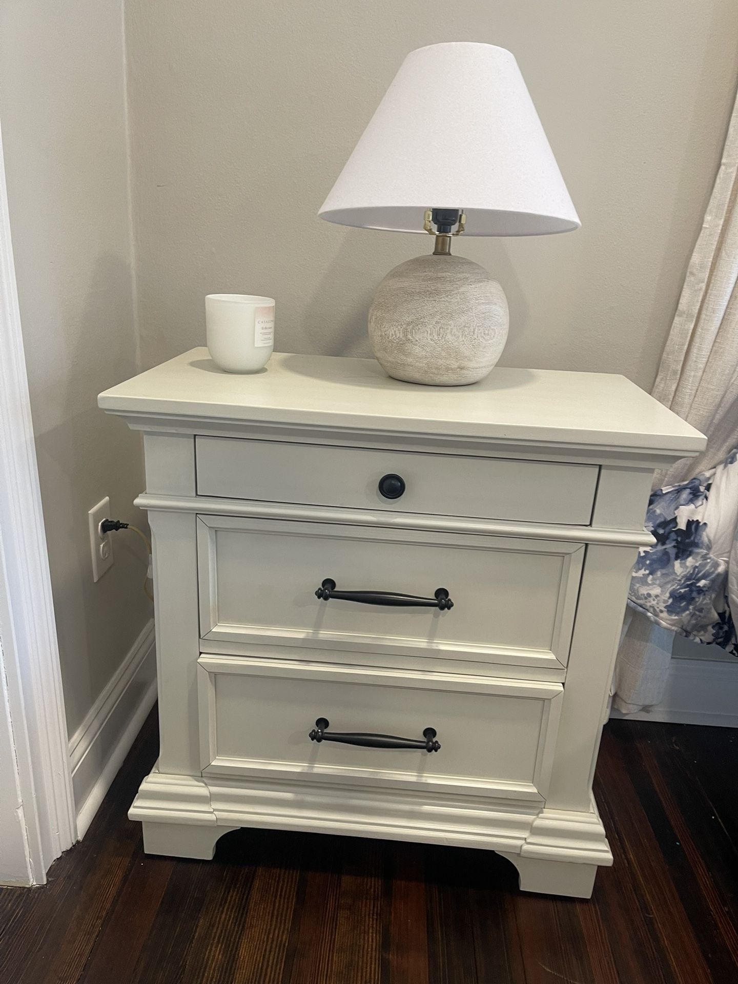Dresser And Night Table 