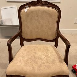 FURNITURE - INCL full bedroom sets
