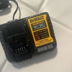 🔥ON SALE  DEWALT 4 Amp Battery Charger 12V MAX* - 20V MAX* LITHIUM ION BATTERY CHARG