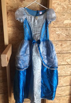 Cinderella costume 10/12