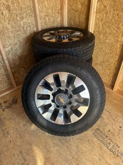 Tires&Rims for Chevy Silverado 2500