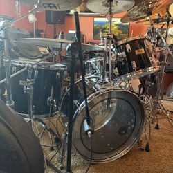 Pearl GX Maple Shell Japan version,  1985 10”/14”/18” 22”x14” kick