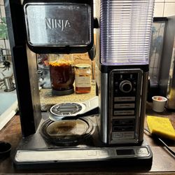 Ninja 12 Cup Coffee Pot. 30.00