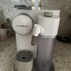 Nespresso Gran Lattissima Espresso Machine with Milk Frother - Fresh White...