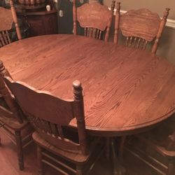 Beautiful Amish Type Oak Round Lion Foot Table, Sits 6 Oak Seats With Leaf Or 4 Without, Kitchen, Dinning
