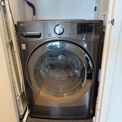 LG Electric All-in-One Washer Dryer Combo