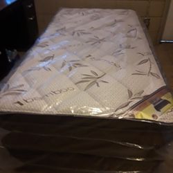 Brand New Twin Size Pillowtop Mattress Included Box Spring.