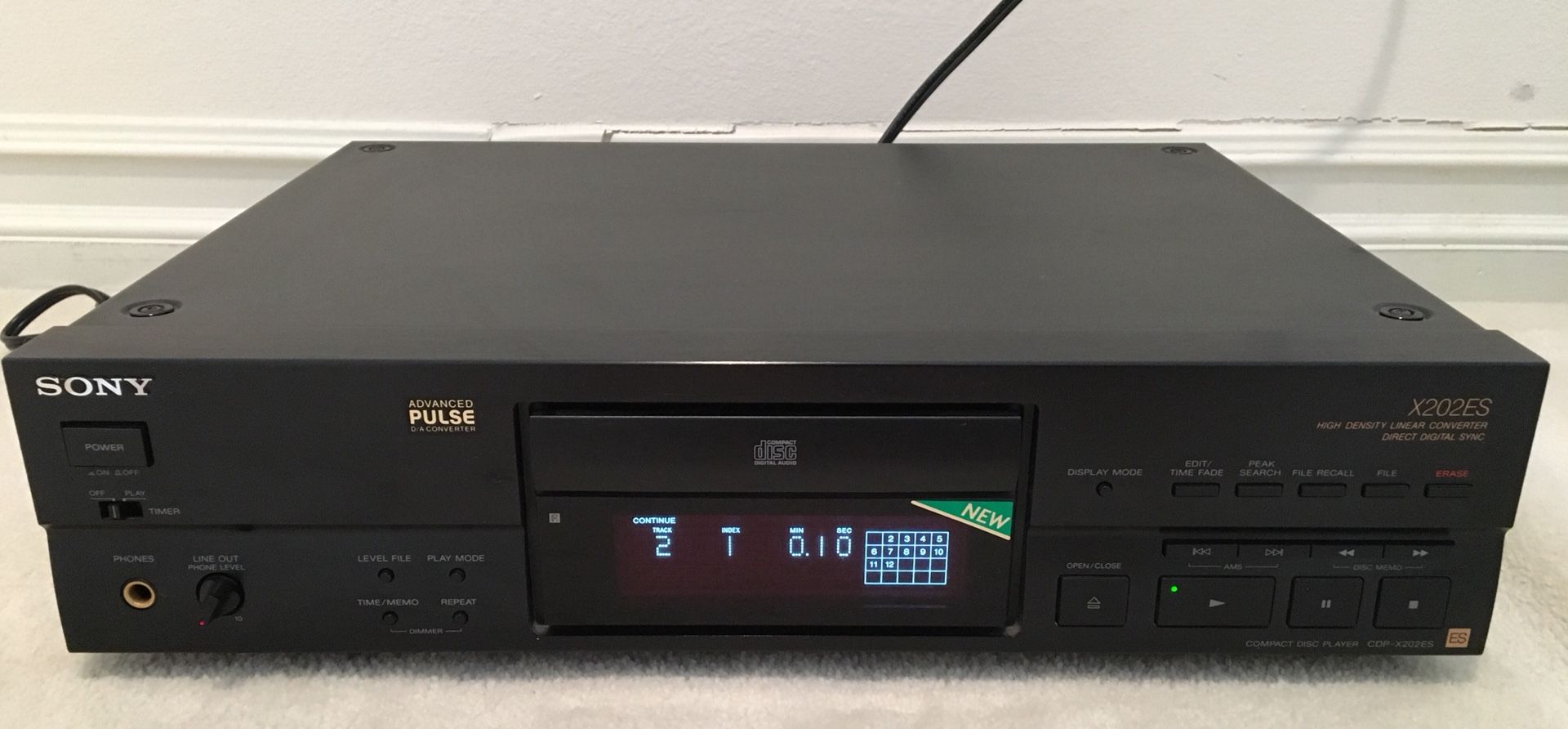 SONY CDP-X202ES High Density Linear Converter CD Player Advanced Pulse D/A