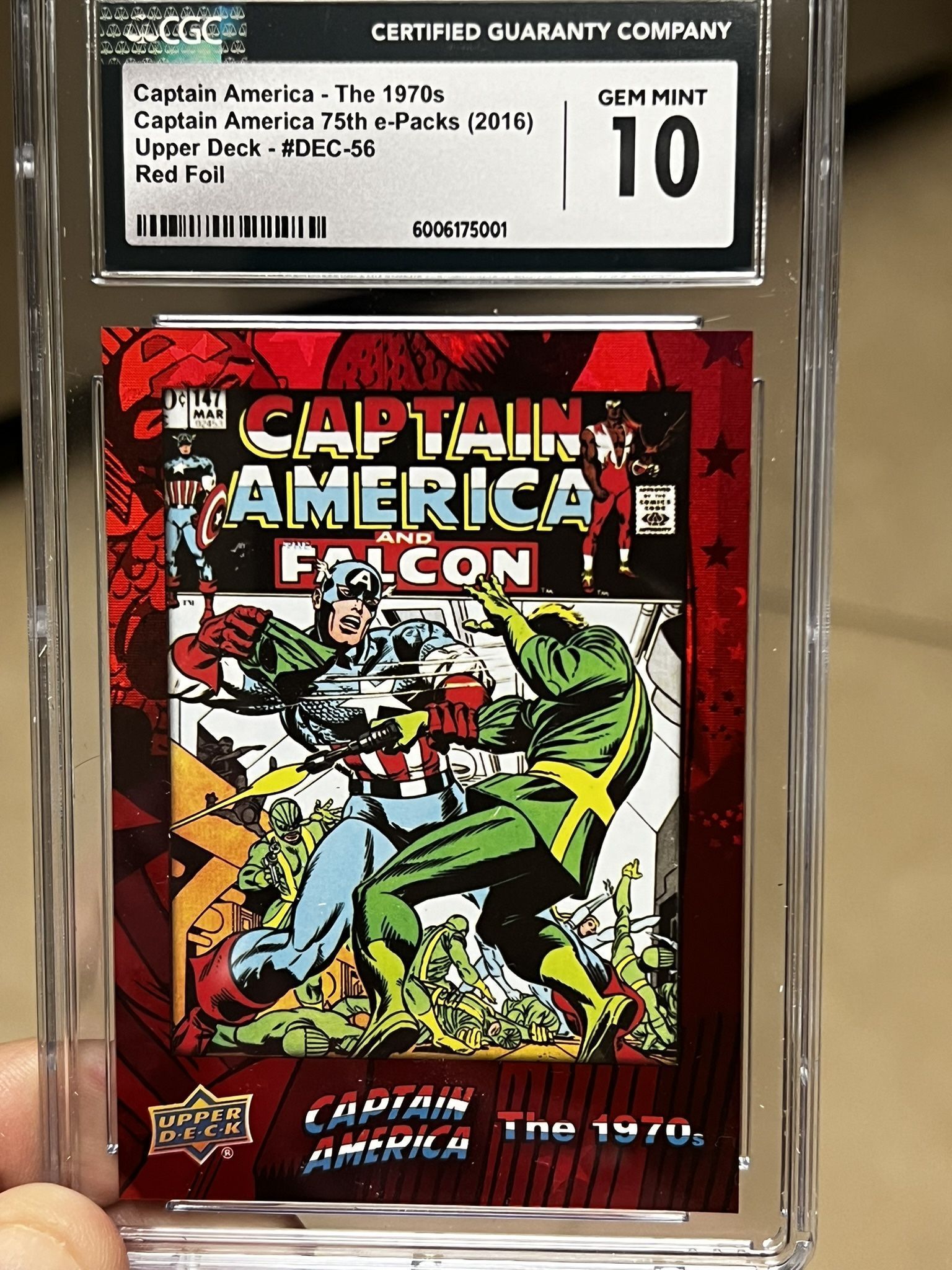 CAPTAIN AMERICA RED FOIL 2016 CGC 10 Rare  CARD 
