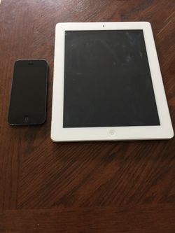 Apple Items. iPad and iPhone!