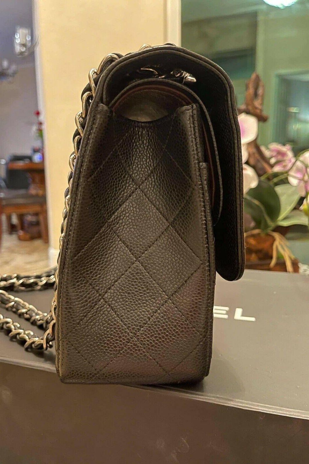 CHANEL classic black caviar calfskin silver chain ladies shoulder bag