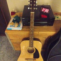 Fender Ma-100 Acoustic Guitar 