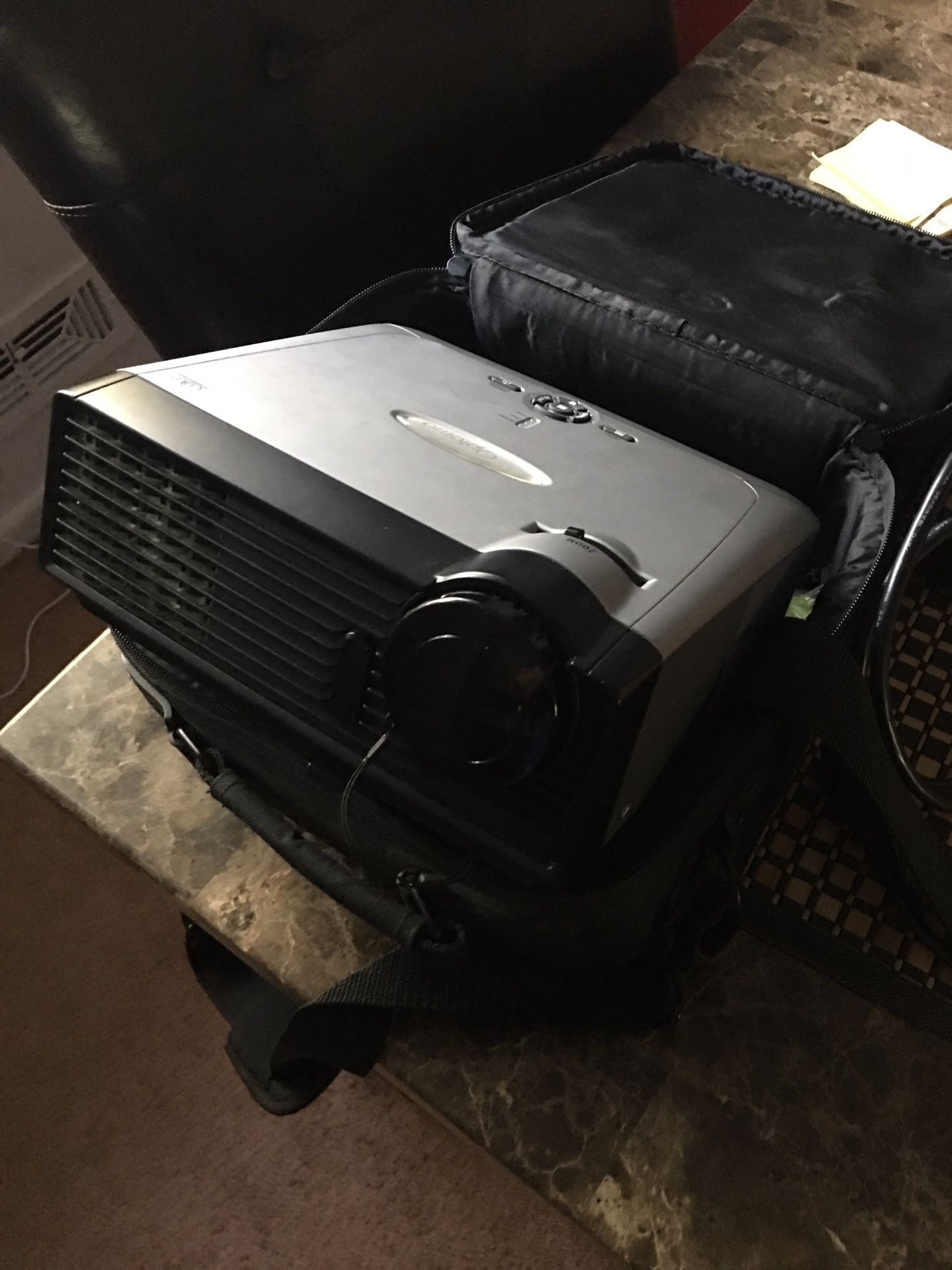 optoma projector