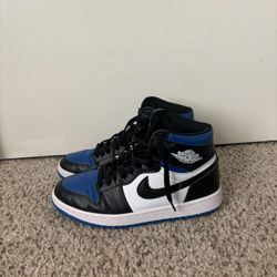 Jordan 1 OG High Royal Toe 7 Men’s 8.5 Women’s