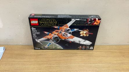 LEGO 75273 STAR WARS POE DAMERON’S X-WING FIGHTER.