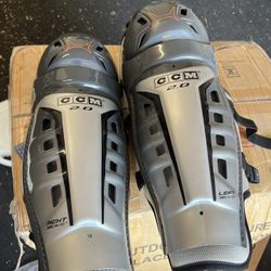 CCM 2.0 15” Shin Guards 