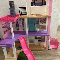 Casita De Barbie 
