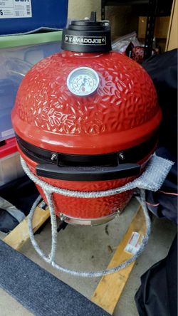 Kamado Joe, Joe JR grill - add-ons available at additional cost