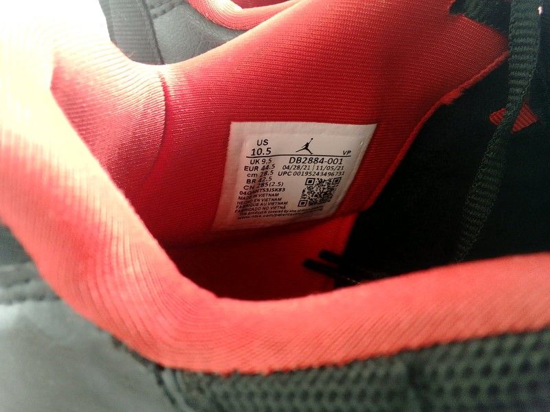 AIR Jordan Stay Loyal Size 101/2