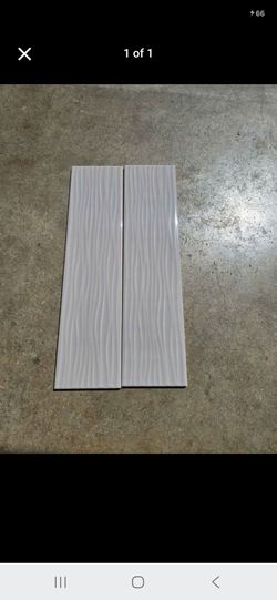 Gray tile 4x16