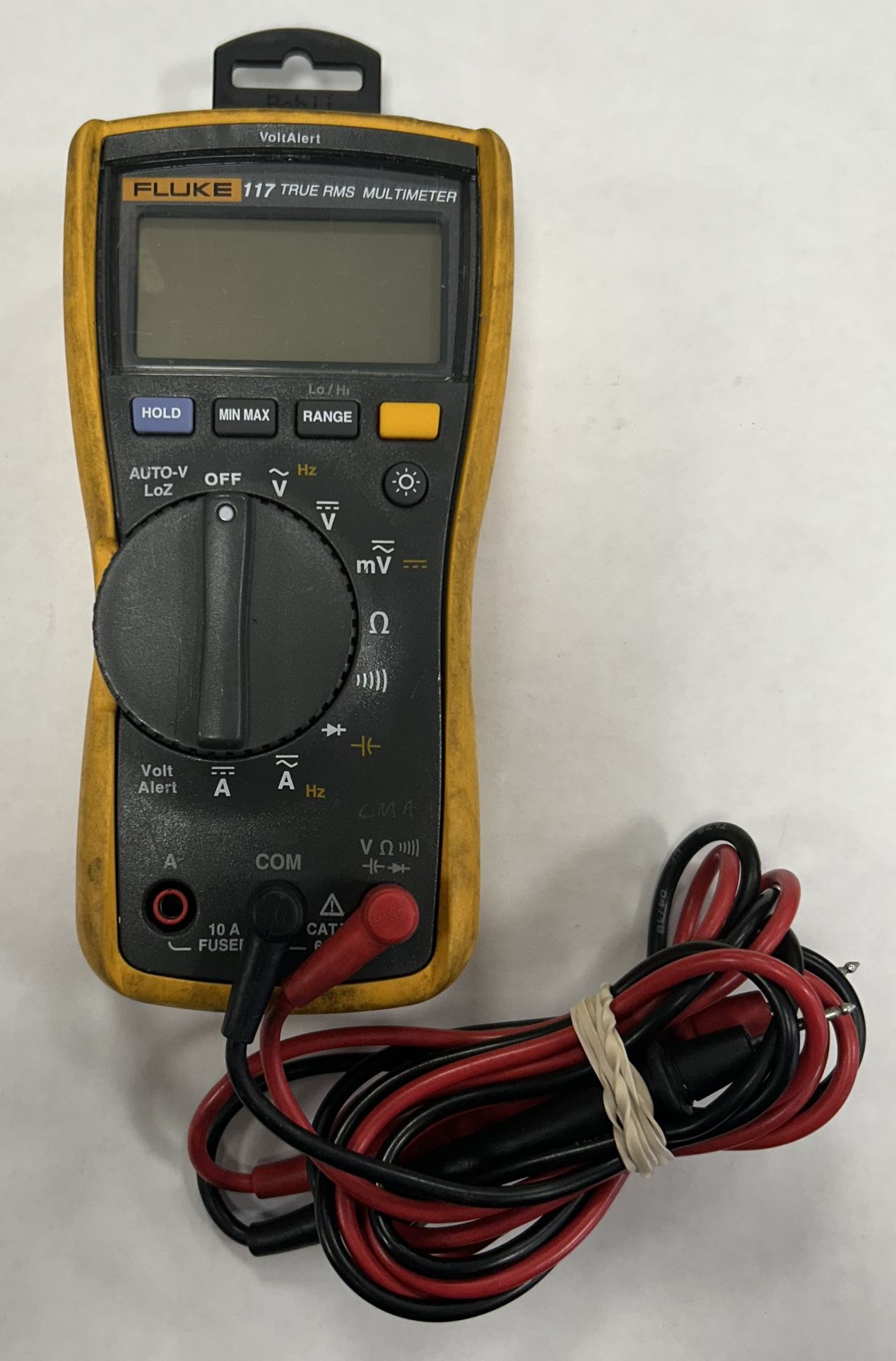 Fluke multimeter 117 ( Hablamos Espanol )