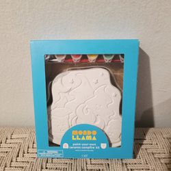 MONDO LLAMA, PAINT YOUR OWN, CERAMIC CAMPFIRE KIT